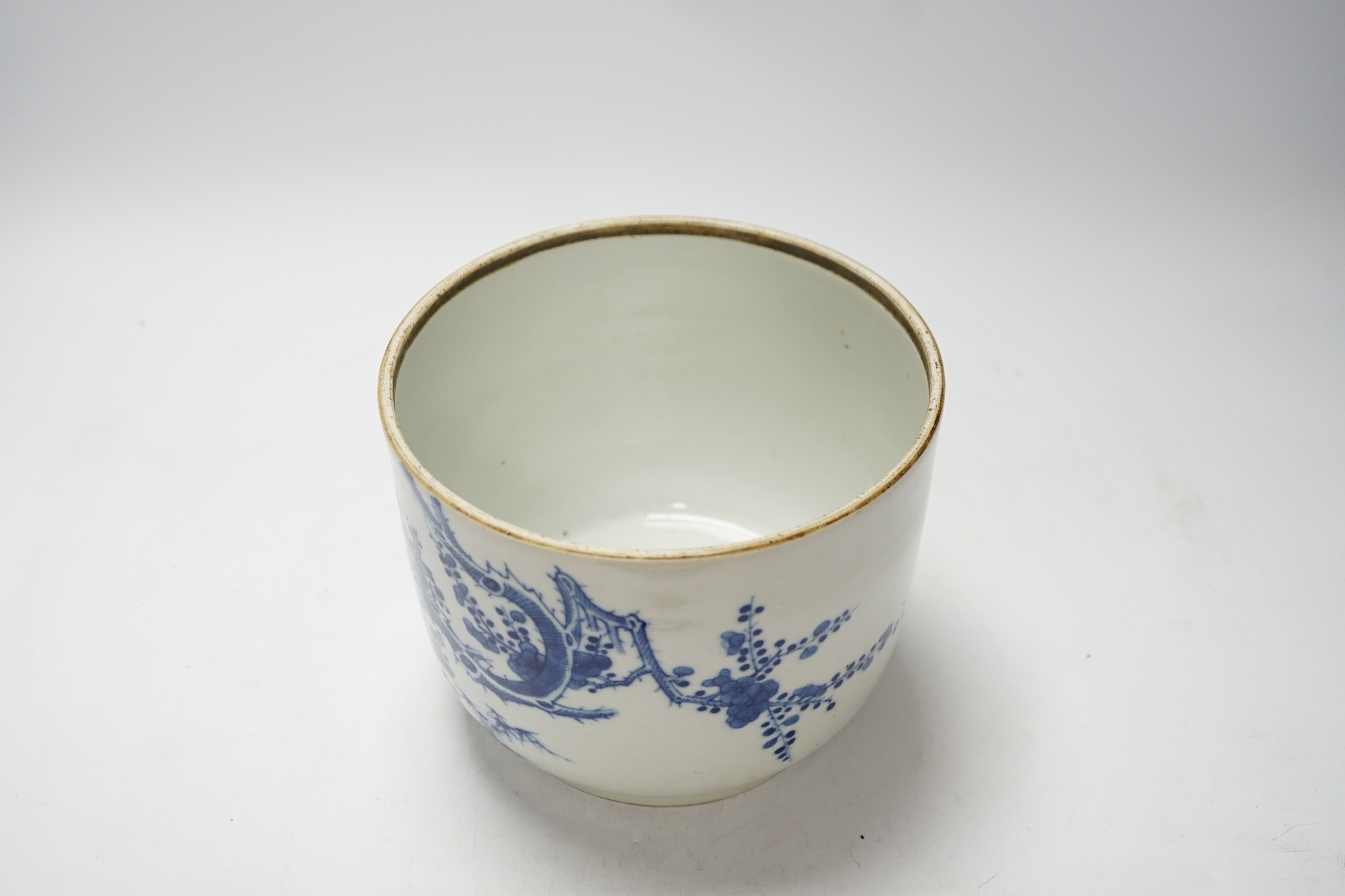 A Chinese porcelain blue and white inscribed jar and cover, 19th century, possibly made for the Vietnamese market, 18cm high